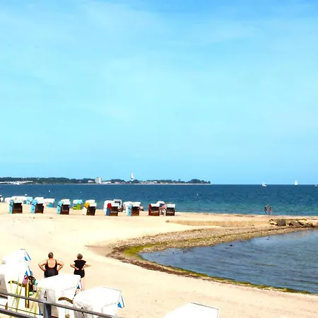 Apartment Zum Wohlfuehlen Fuer Bis 4 Erwachsene & 1kind Mit Schwimmbad Vor Der Tuer Tiere Willkommen