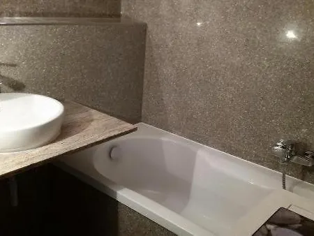 Apartment Zum Wohlfuehlen Fuer Bis 4 Erwachsene & 1kind Mit Schwimmbad Vor Der Tuer Tiere Willkommen Sierksdorf