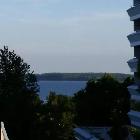 Zum Wohlfuehlen Fuer Bis 4 Erwachsene & 1kind Mit Schwimmbad Vor Der Tuer Tiere Willkommen Apartment