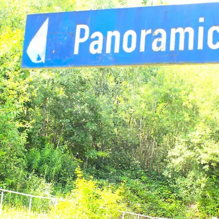 Zum Wohlfuehlen Fuer Bis 4 Erwachsene & 1kind Mit Schwimmbad Vor Der Tuer Tiere Willkommen Apartment